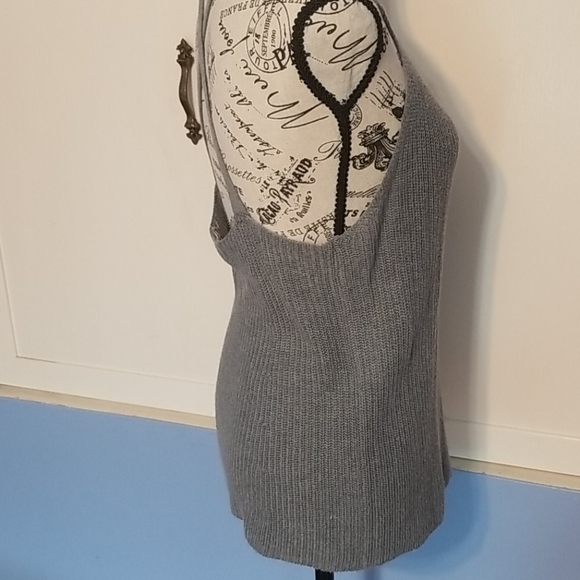 Sweater tank top - Picture 3 of 5